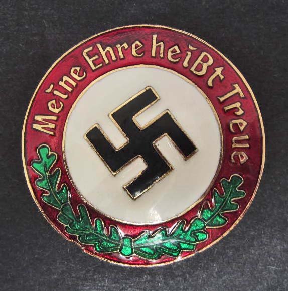 GERMAN NAZI SS ENAMELED SIEG HEIL BADGE: Marked on back.