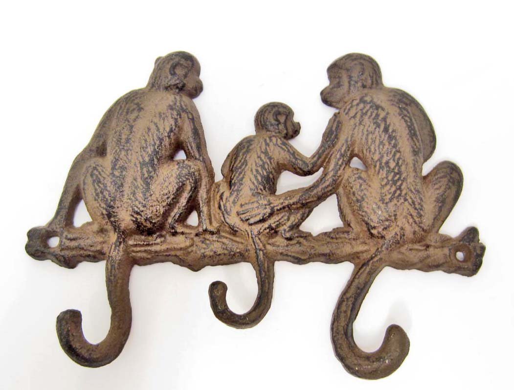 CAST IRON MONKEY COAT HANGER: N/A