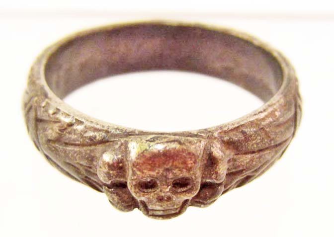 GERMAN NAZI WAFFEN SS TOTENKOPF OFFICERS HONOR RING: Measures 3/4" in diameter. The inside is inscribed S lb J Mater 28.03.36 H. Himmler. The front has a human skull in the center with Germanic symbols around the edge. Nicely toned.