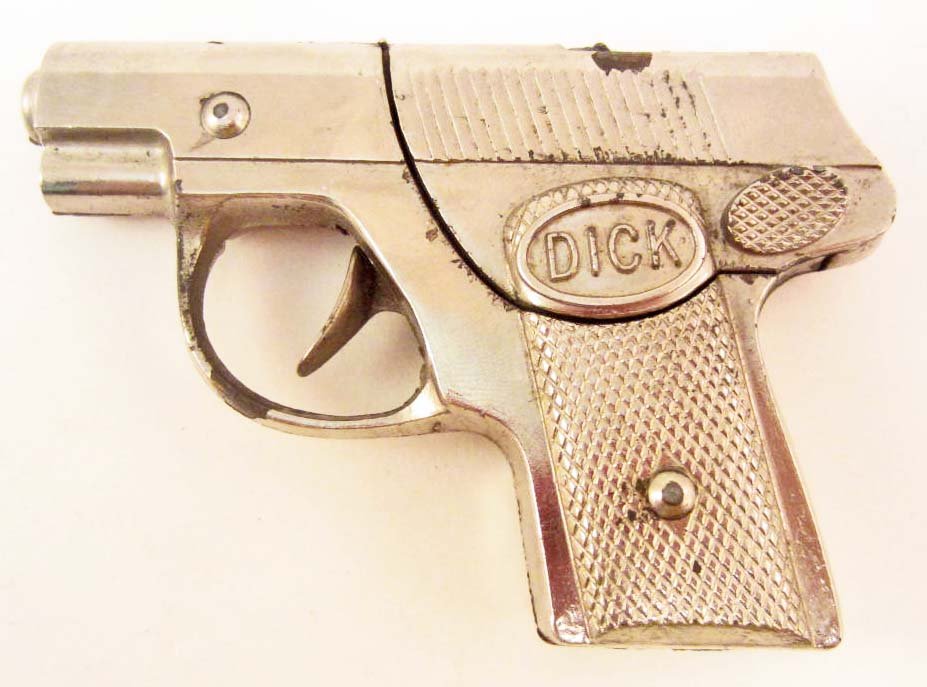 VINTAGE KICK TRACY CAP GUN: N/A