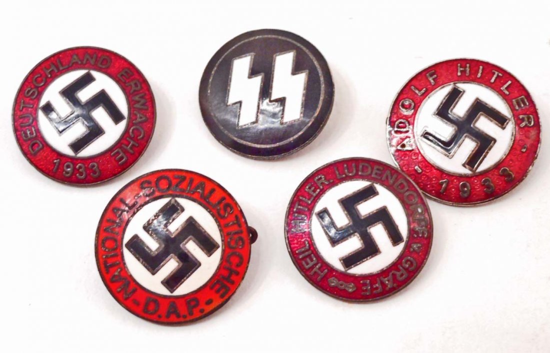 LOT OF 5 GERMAN NAZI SWASTIKA & SS PARTY PINS: Heil Hitler Ludendorff v Grafe; Waffen SS; Adolf Hitler 1933; National Sozialistiche DAP; Deutsshland Erwache 1933'. All have a thin horizontal pin back. Nickel construction with enamel