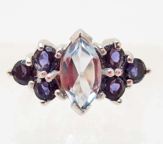 STERLING SILVER TOPAZ & IOLITE RING - SIZE 6.75: N/A
