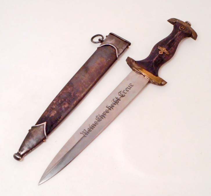 GERMAN NAZI WAFFEN SS ENLISTED MANS DAGGER W/ SCABBARD: Measures 15 1/8" long overall.. The etched steel blade reads 'Meine Ehre heisst Treue' (My Honor is Loyalty). It is maker marked 'Alcoso Solingen', and has their 'ACS' weights & measures logo in the c