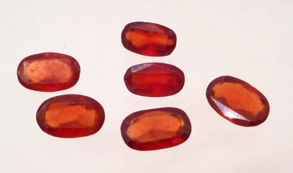 LOT OF 18.5 CTS OF RED/ORANGE GARNETS (1 of 1)