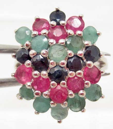 STERLING SILVER EMERALD & RUBY RING - SIZE 6.5: N/A