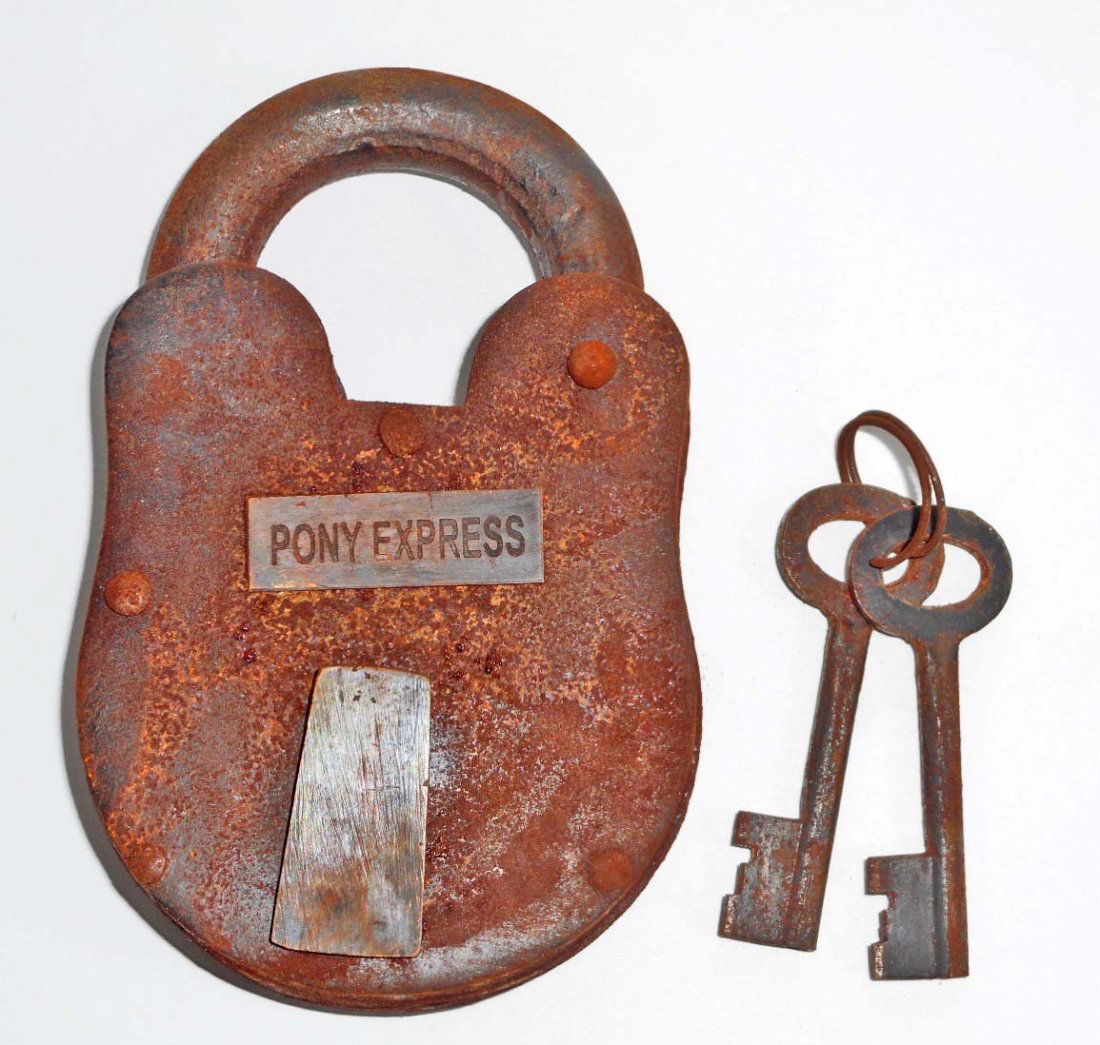CAST IRON PONY EXPRESS PADLOCK W/ KEYS: Approx. 4.5" tall