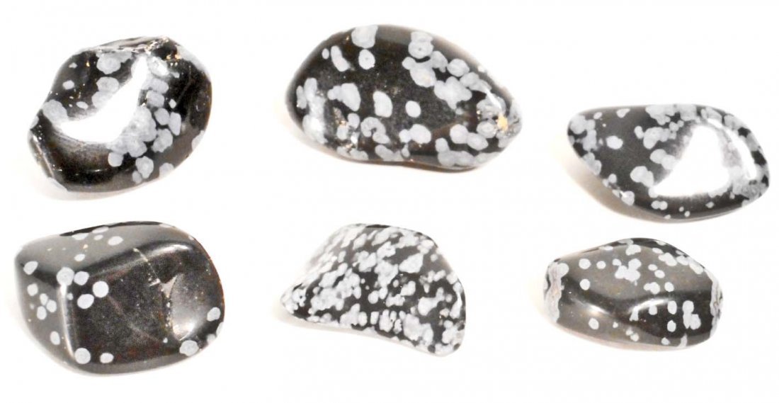 LOT OF 117.9 CTS OF SNOWFLAKE OBSIDIAN: n/a
