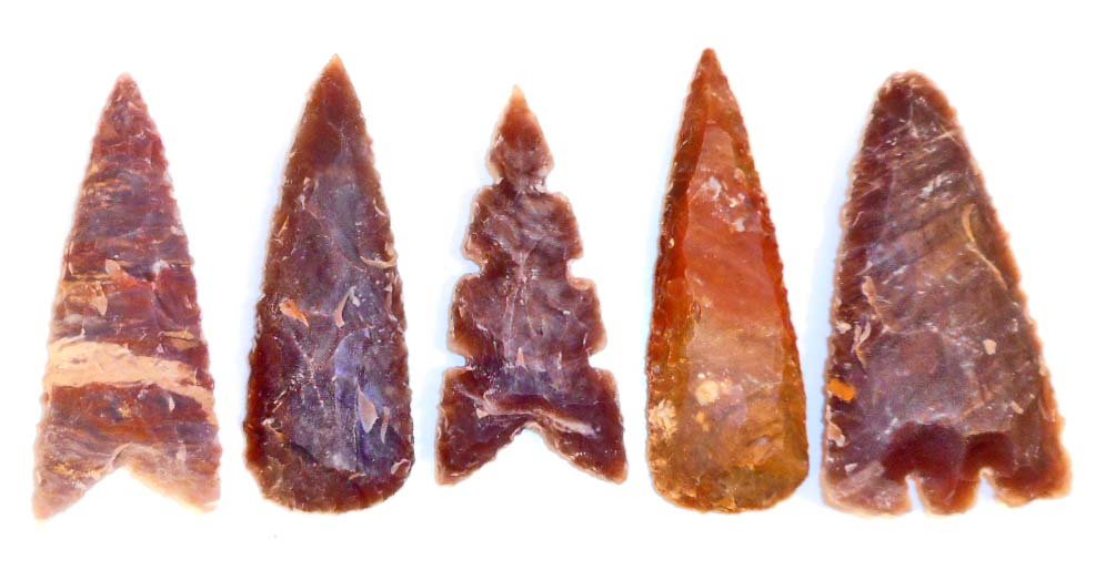 LOT OF 5 LARGE SPEAR TIP POINT ARROWHEADS (1 of 1)