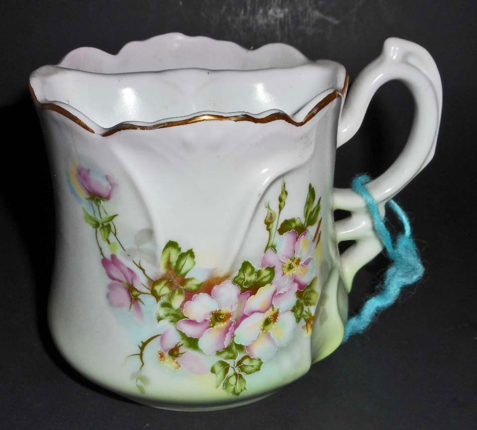 VINTAGE HAND PAINTED NIPPON SHAVING MUG (1 of 1)