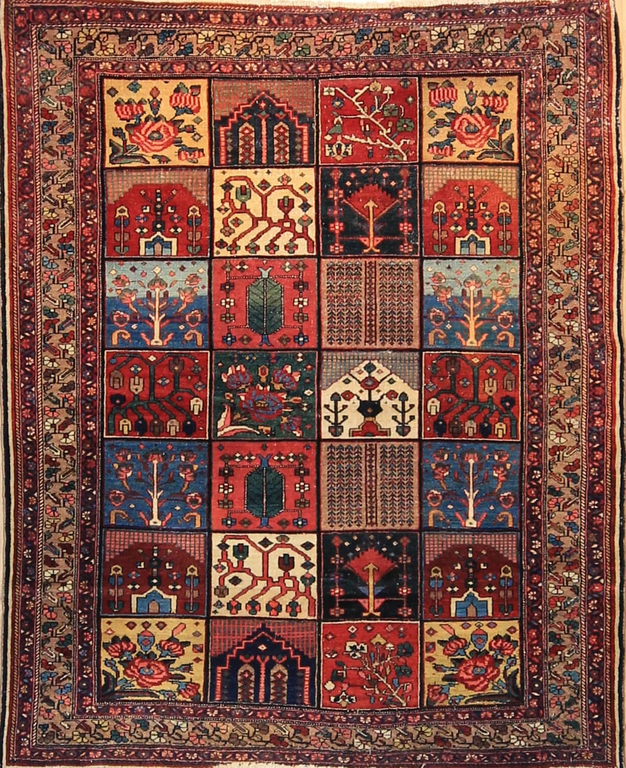 Antique Persian Bakhtiari Garden Design Rug 5 ft x 7 ft (1.52 m x 2.13 m) (1 of 2)