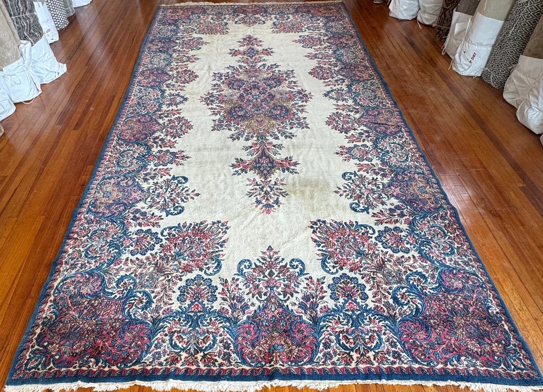 Large Antique Persian Kerman Lavar Gallery Carpet 8 ft 7 in x 18 ft 5 in (2.61 m x 5.61 m) (1 of 5)