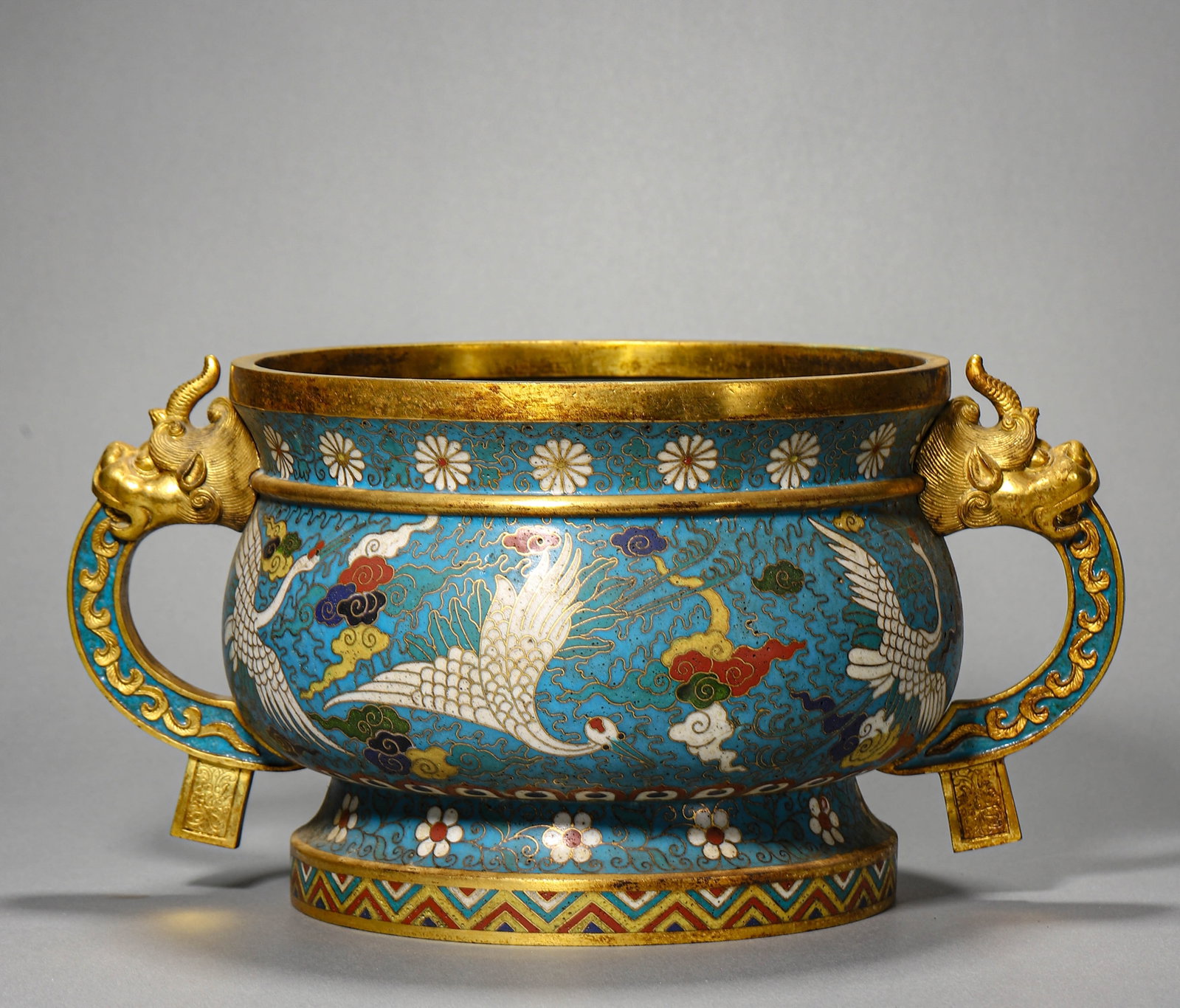 A CLOISONNÉ ENAMEL DOUBLE DRAGON-EAR GUI-FORM CENSER: A CLOISONNÉ ENAMEL DOUBLE DRAGON-EAR GUI-FORM CENSER Height: 6 1/2 in. (16.5 cm)