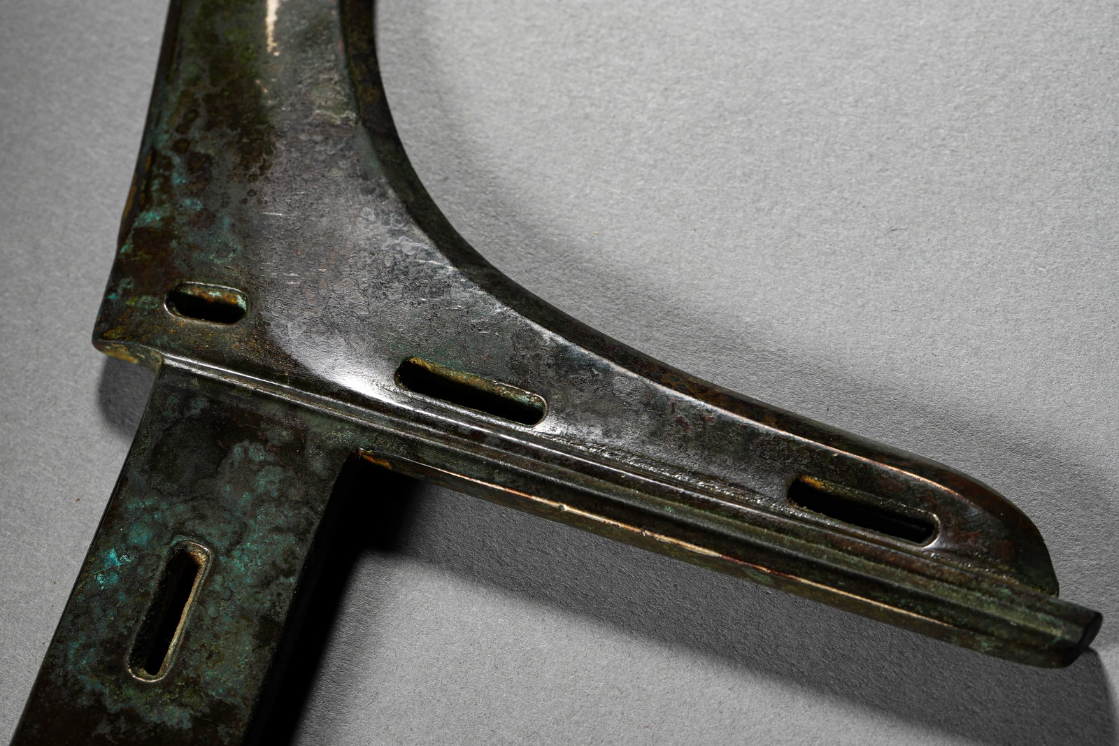 A BRONZE GE - 3