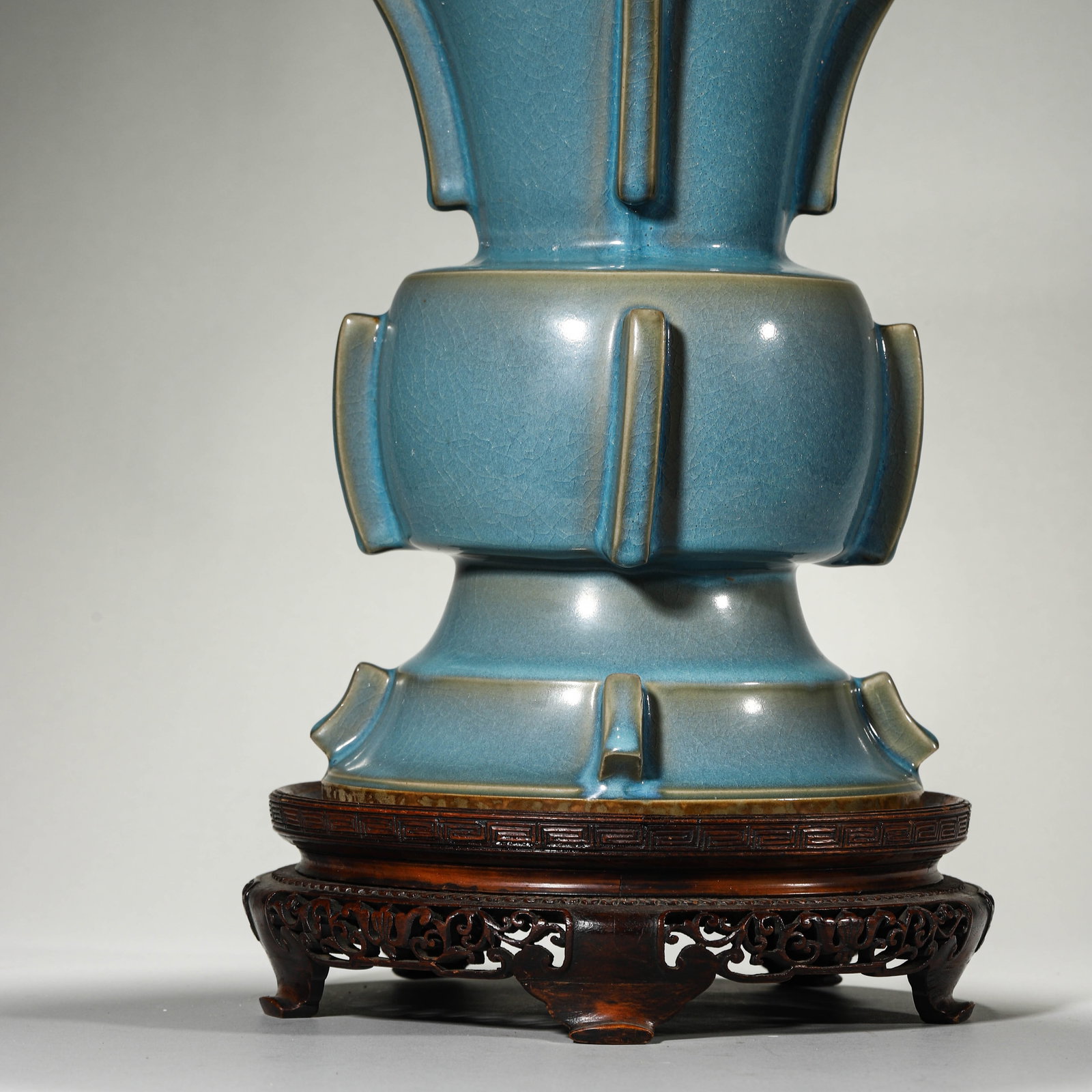 A JUN TYPE ARCHAISTIC JAR VESSEL - 2