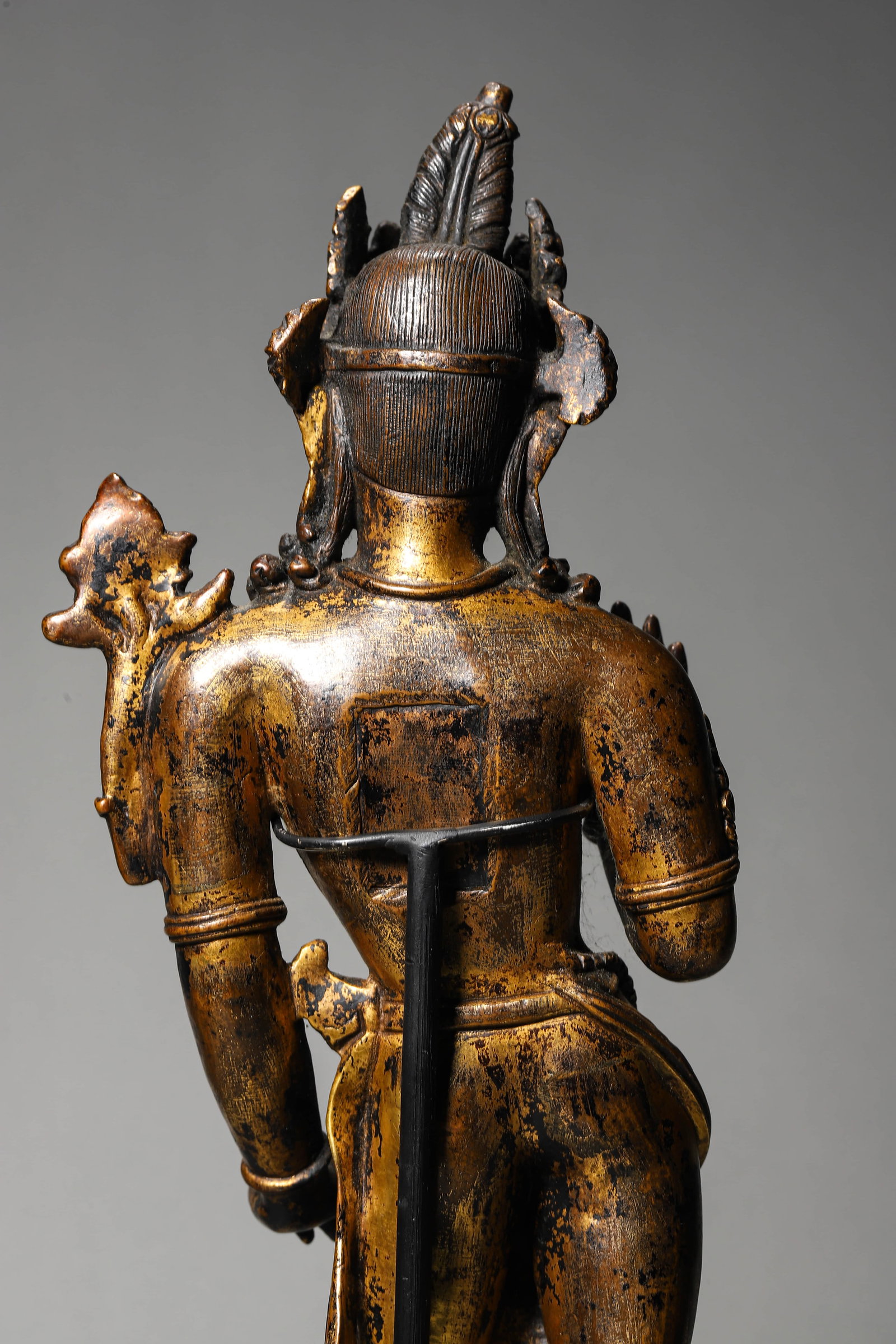 A GILT-BRONZE BUDDHA FIGURE - 8