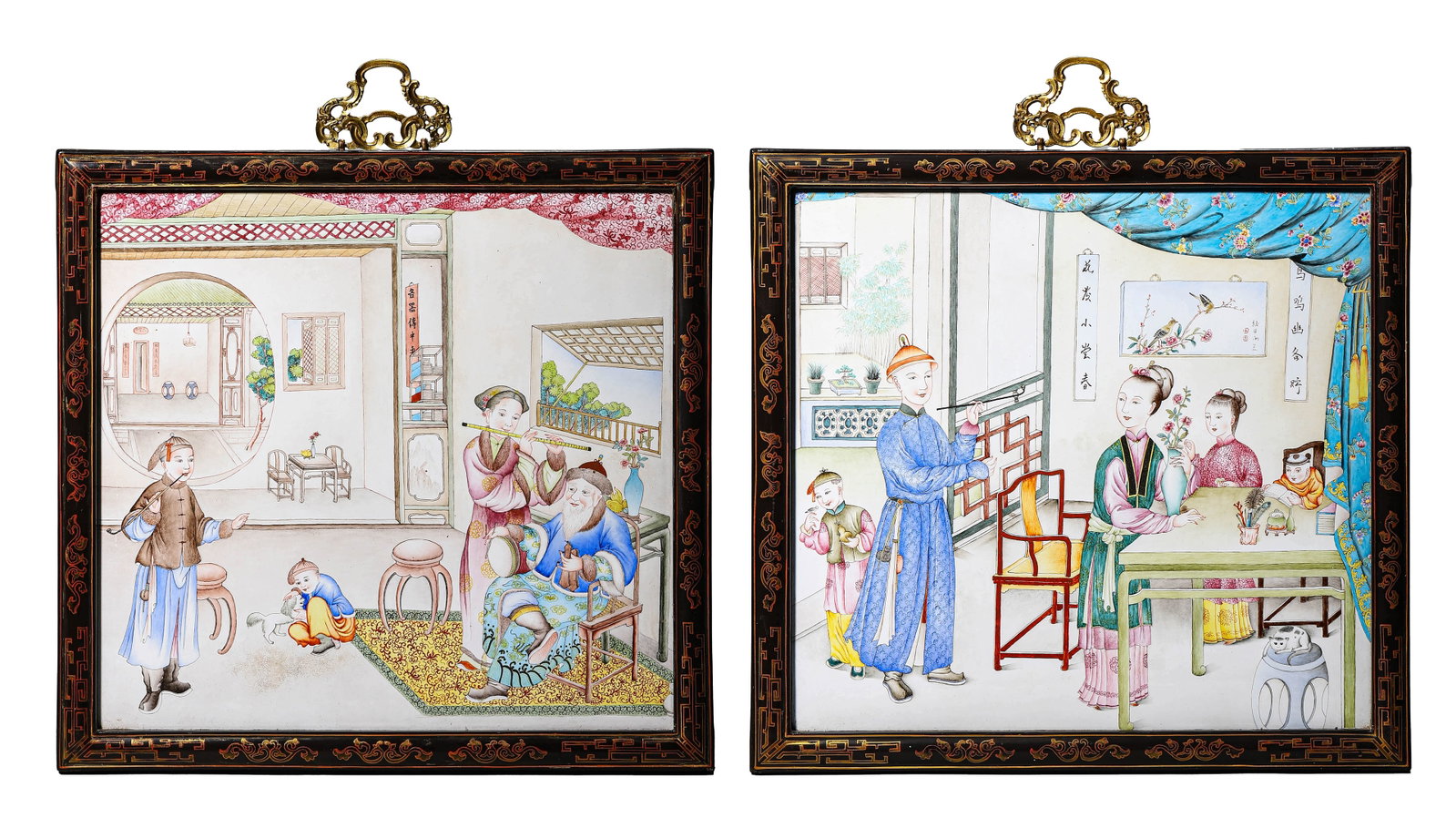 A SET OF CLOISONNÉ ENAMEL WALL VASES: A SET OF CLOISONNÉ ENAMEL WALL VASES Length: 13 3/16 in. (33.5 cm), Width: 12 3/8 in. (31.5 cm)