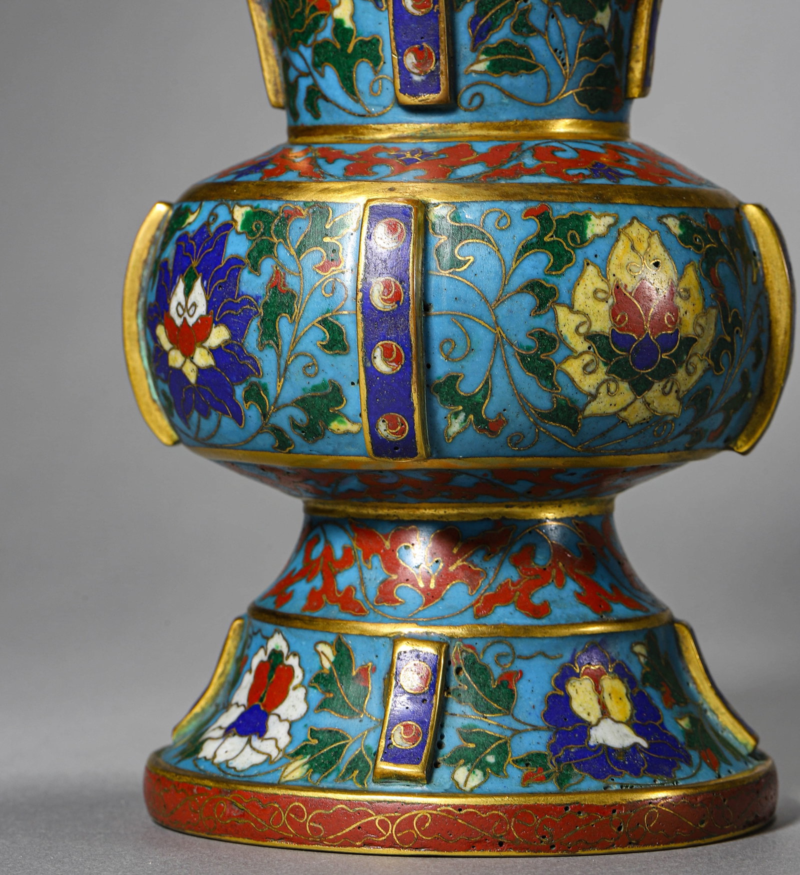 A CLOISONNÉ ENAMEL FLUTED VASE - 2