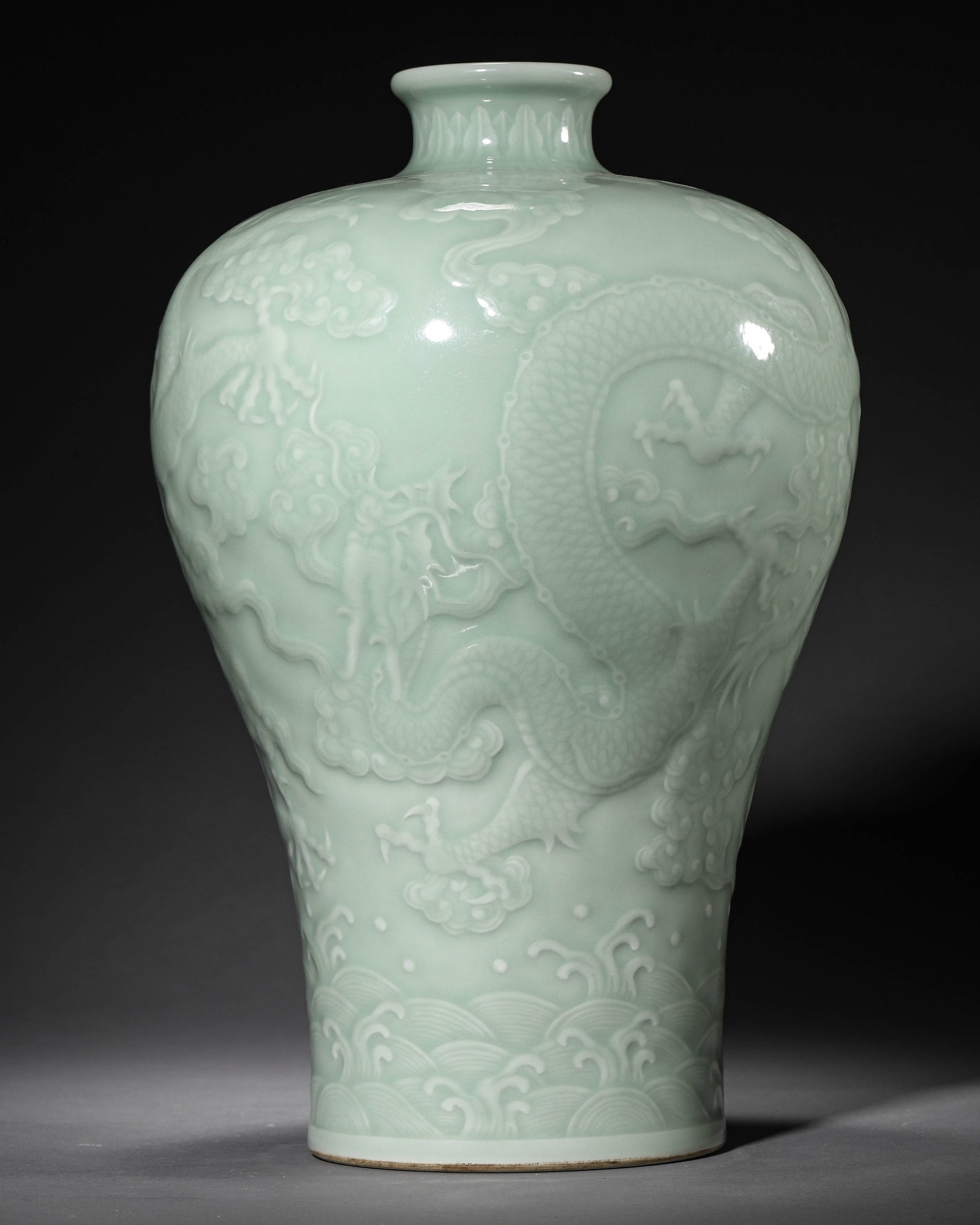 A CELADON-GLAZED 'DRAGON' MEIPING - 3
