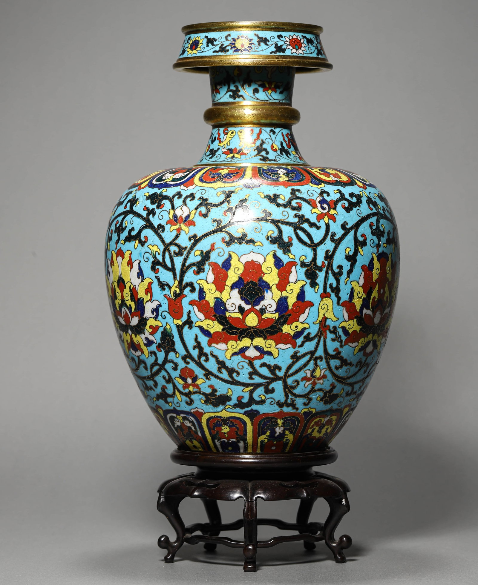 A CLOISONNÉ ENAMEL 'FLOWERS' VASE (1 of 6)