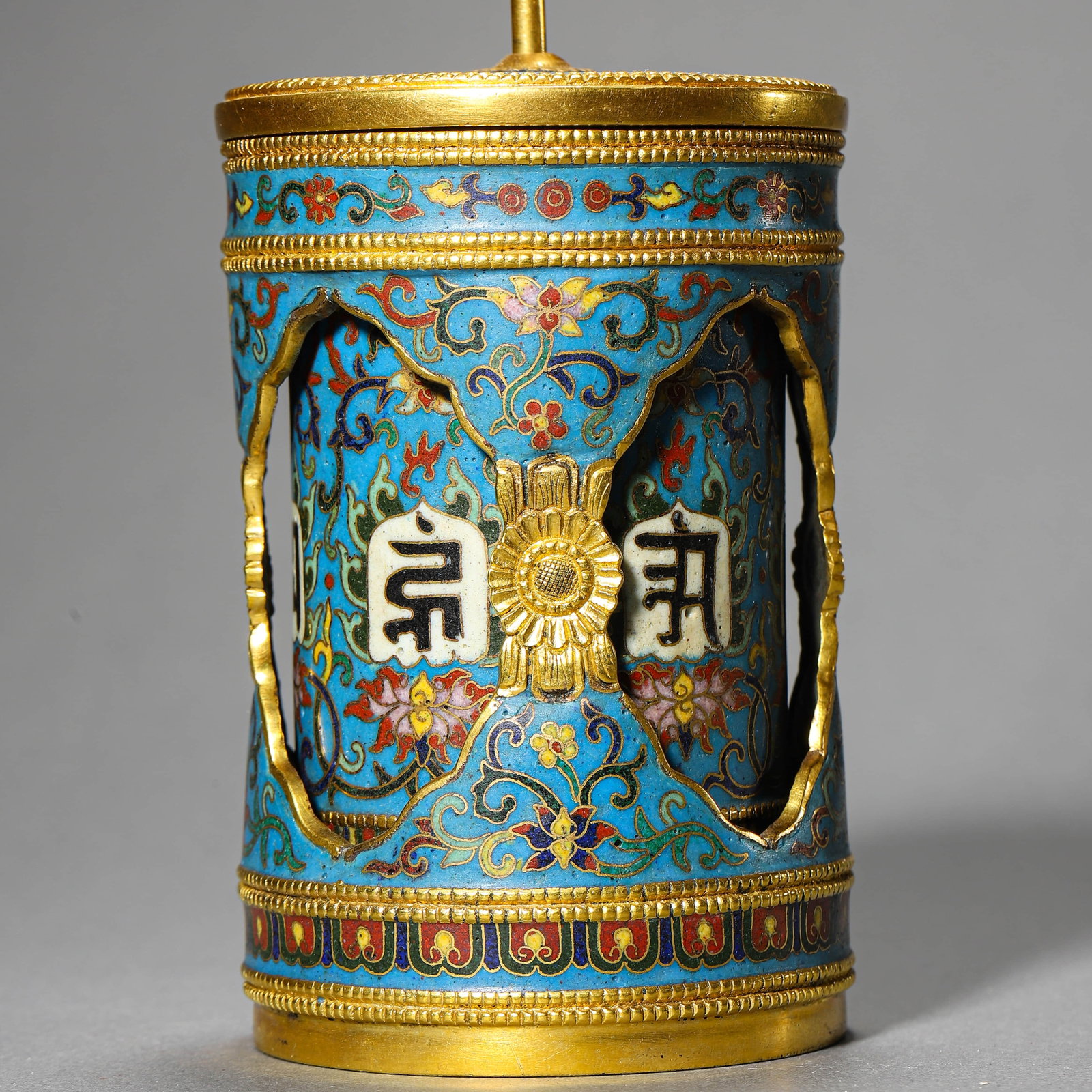 A CLOISONNÉ ENAMEL PRAYER WHEEL - 2