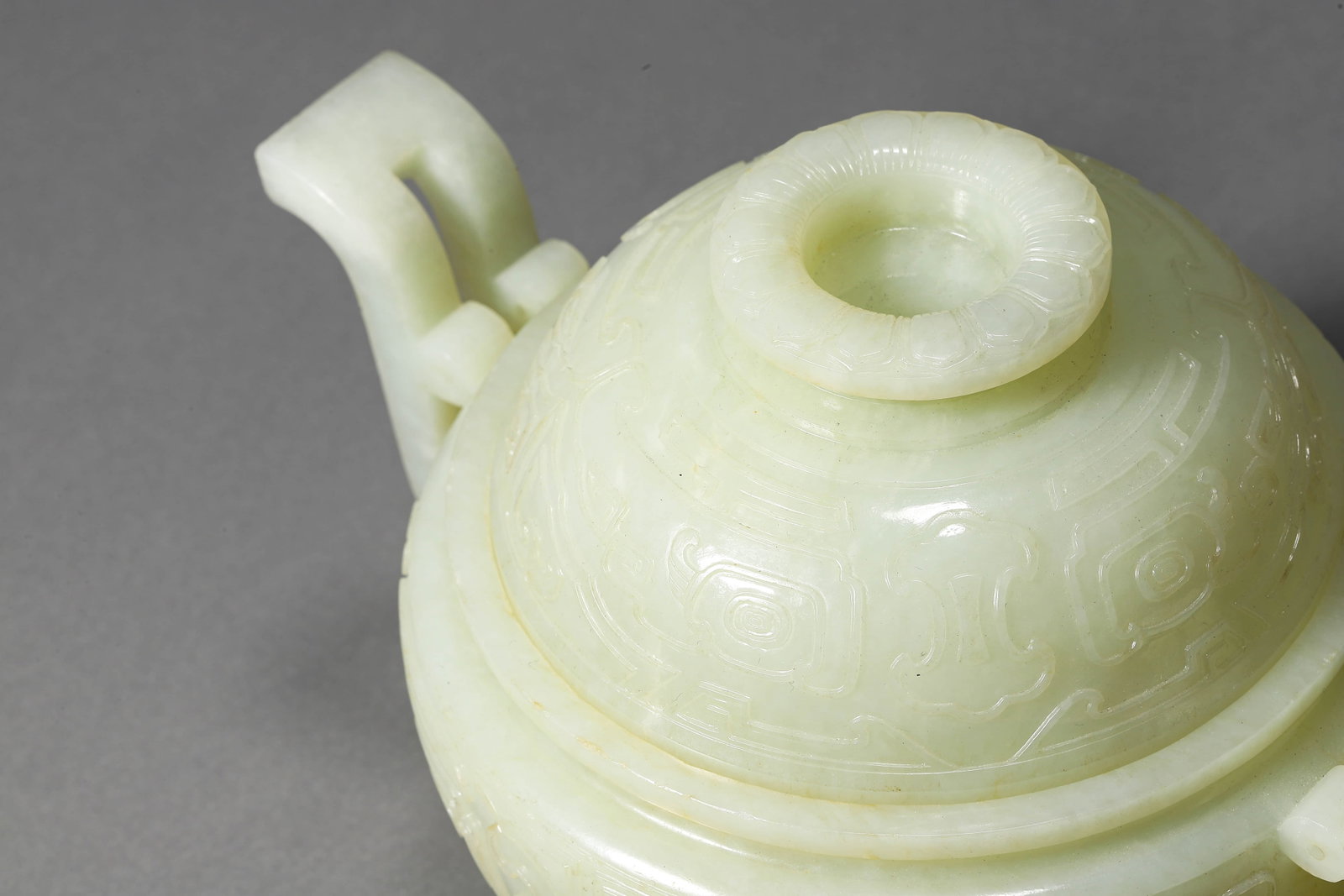 A WHITE JADE DOUBLE-EAR CENSER - 3