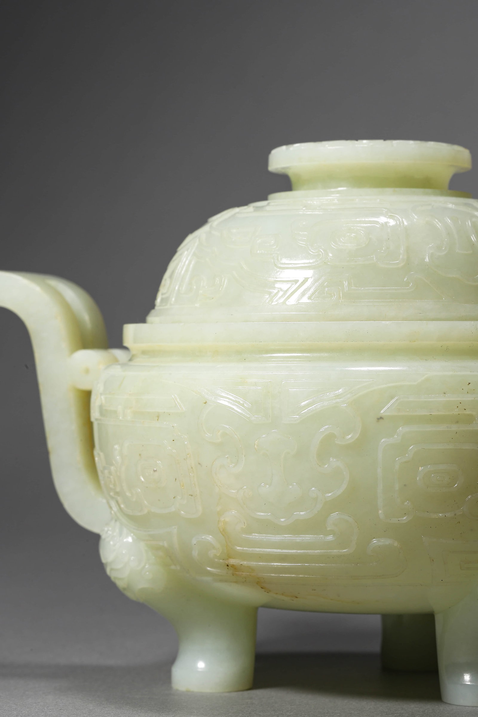 A WHITE JADE DOUBLE-EAR CENSER - 5