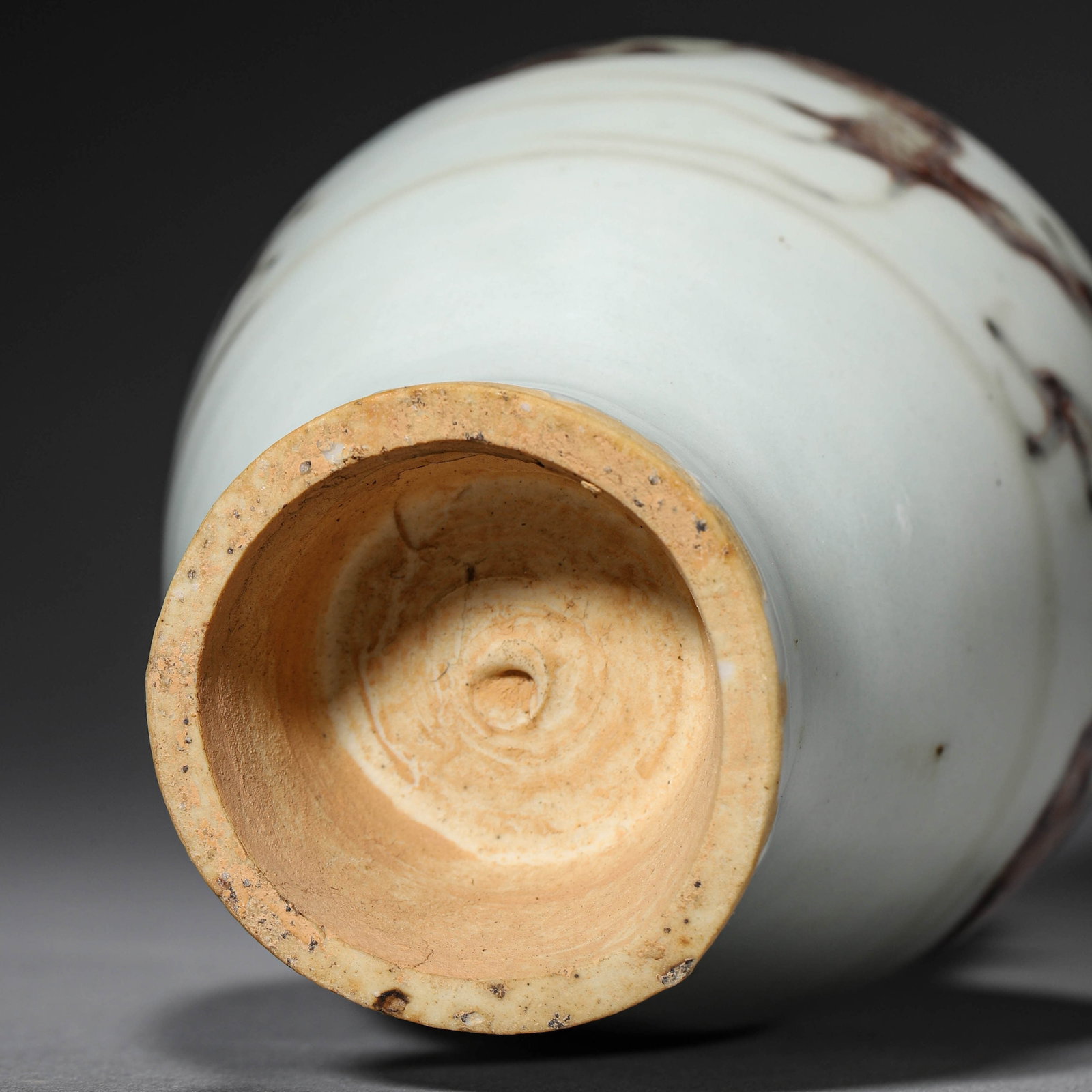 AN UNDERGLAZE-RED 'DRAGON' VASE - 6