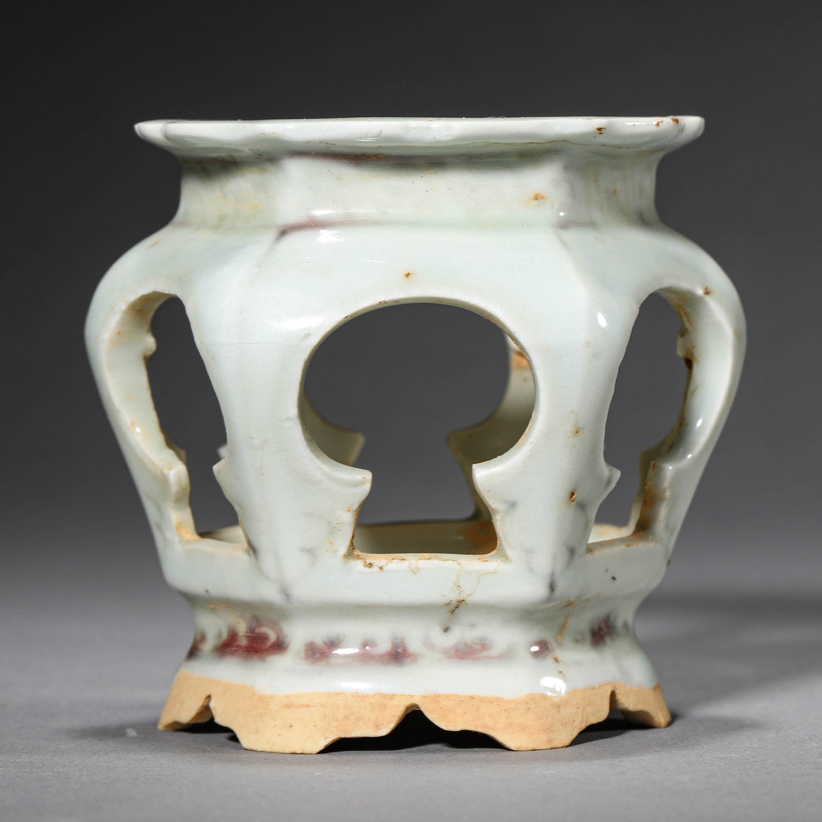 AN UNDERGLAZE-RED 'DRAGON' VASE - 7