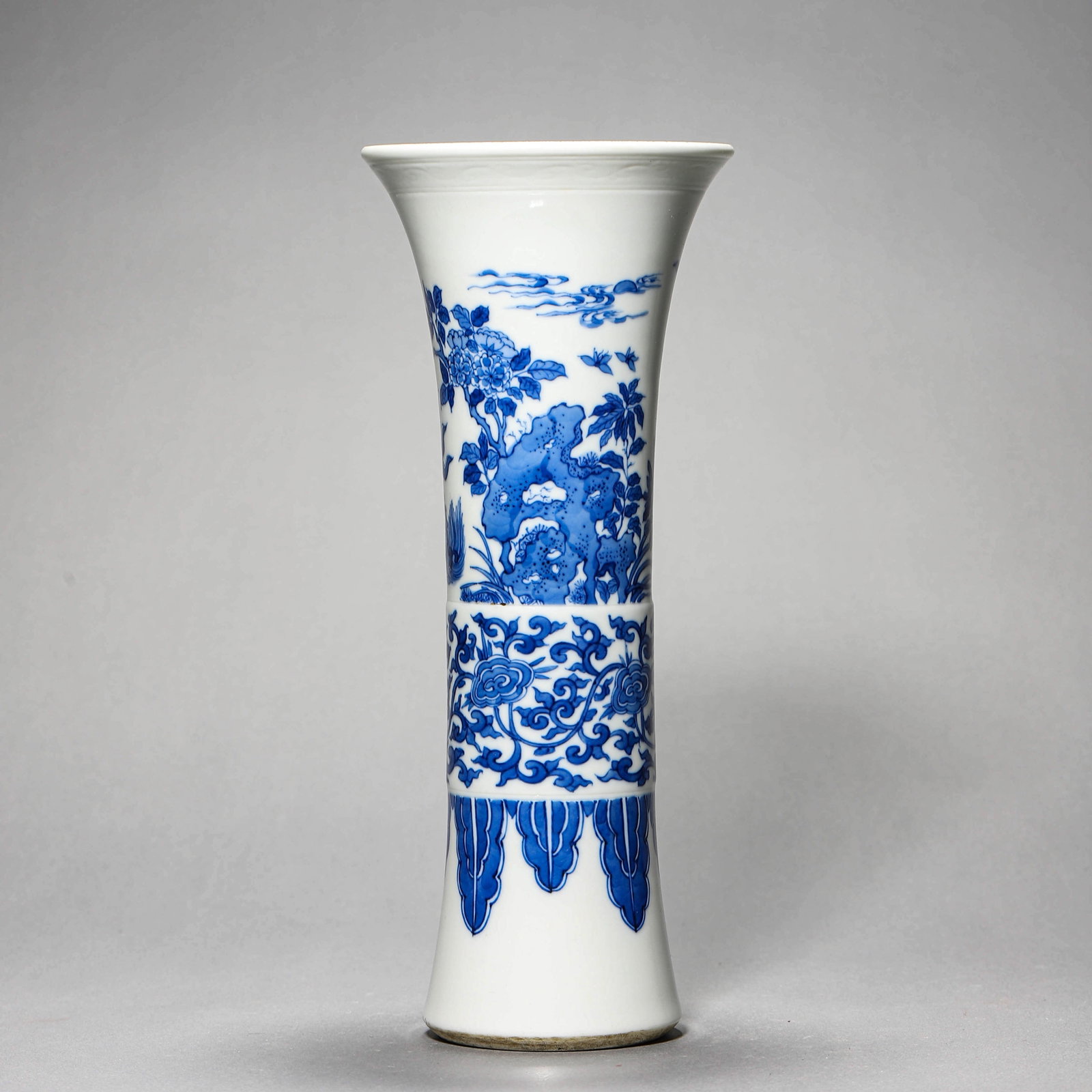 A BLUE AND WHITE 'MYTHICAL BEAST' GU VASE - 5
