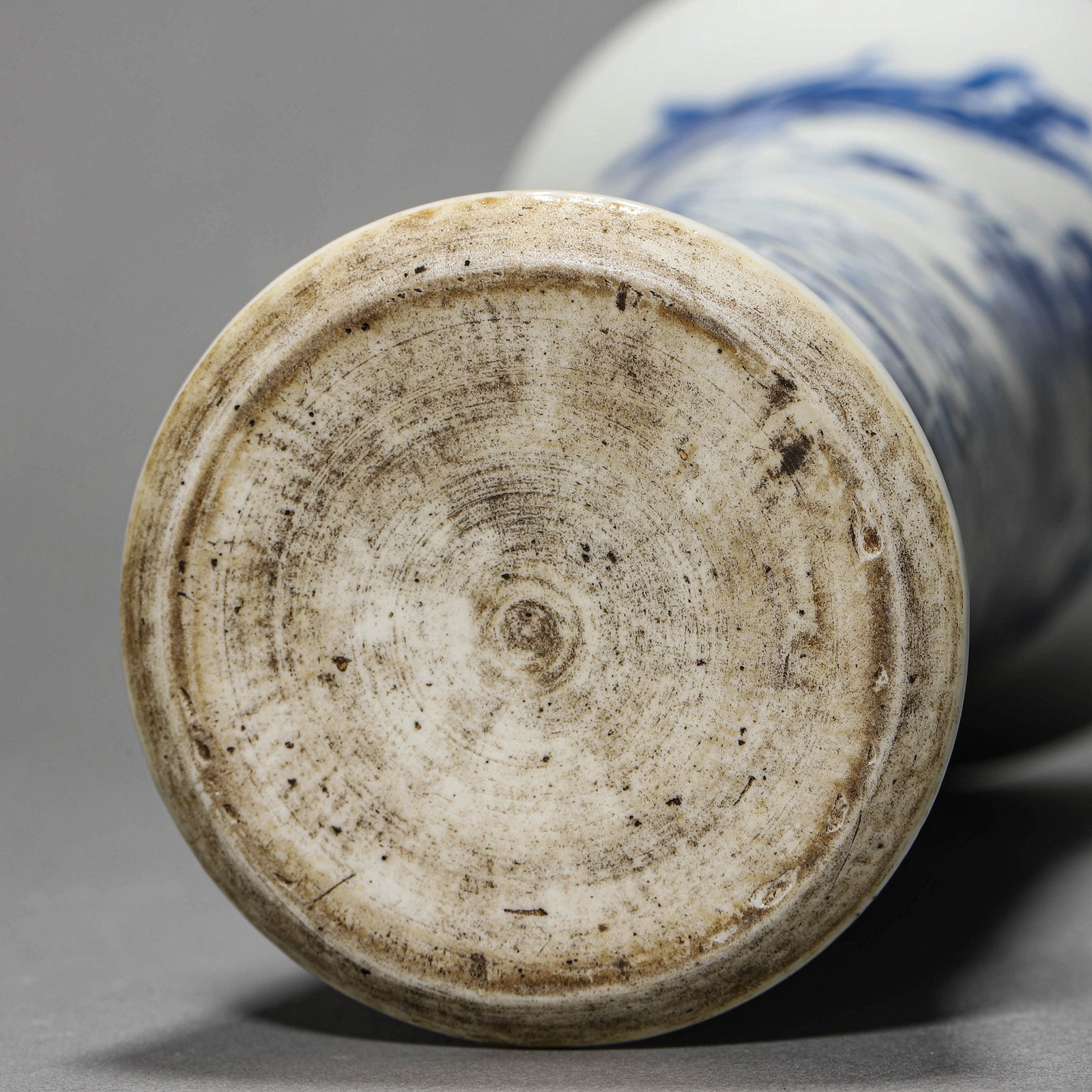A BLUE AND WHITE 'MYTHICAL BEAST' GU VASE - 7