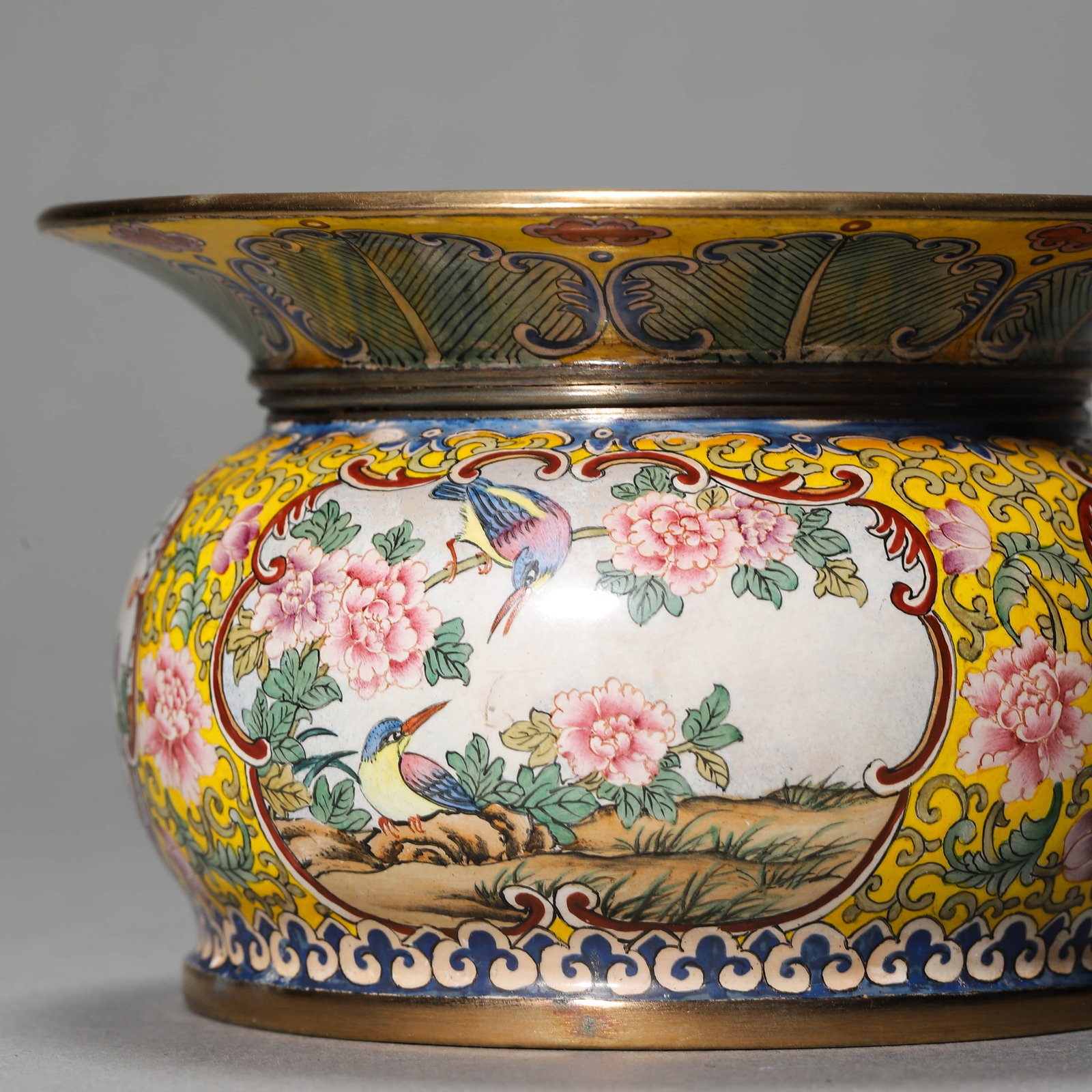 A COPPER ENAMEL SPITTOON - 4