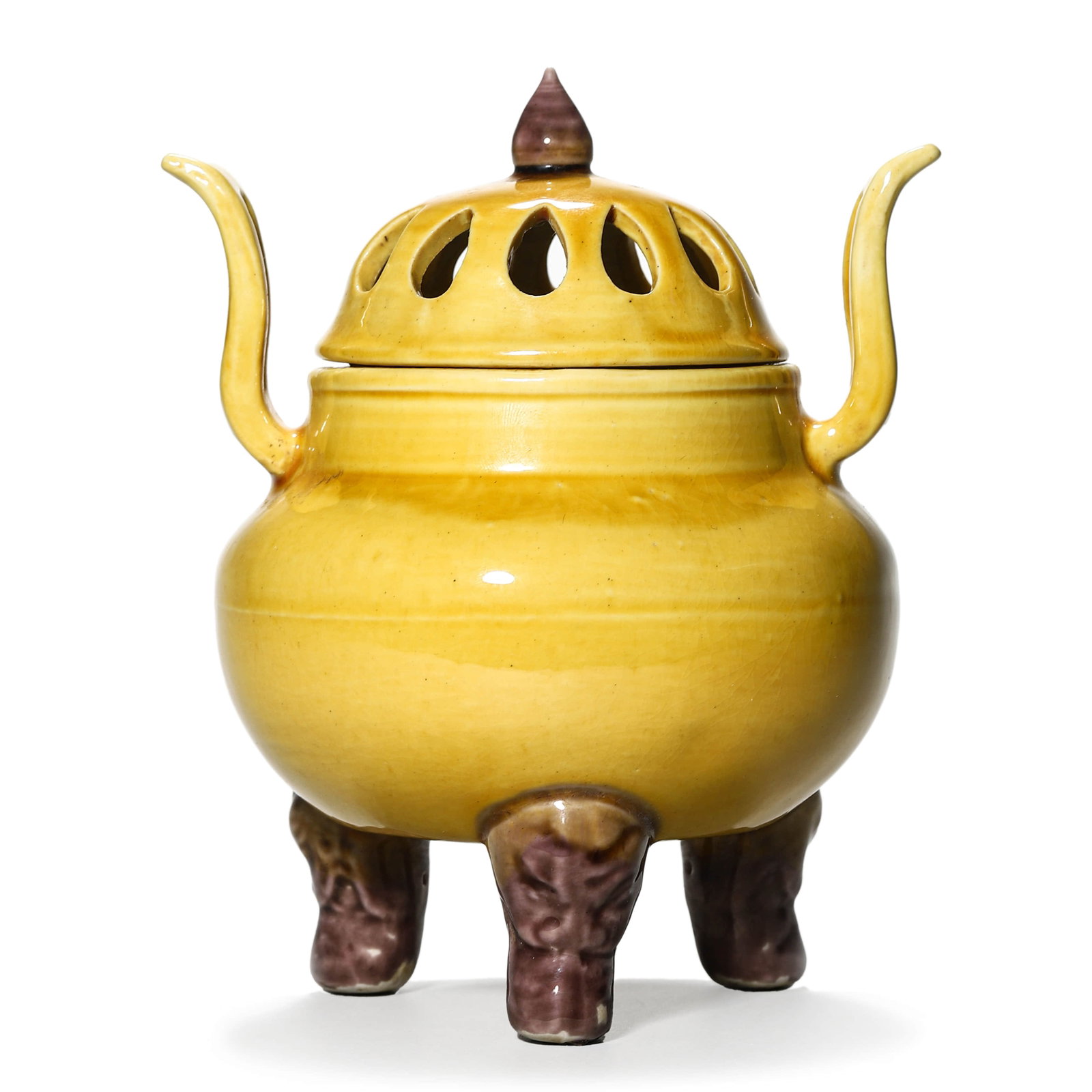 A YELLOW-GLAZED CENSER: A YELLOW-GLAZED CENSER Height: 5 5/16 in. (13.5 cm)