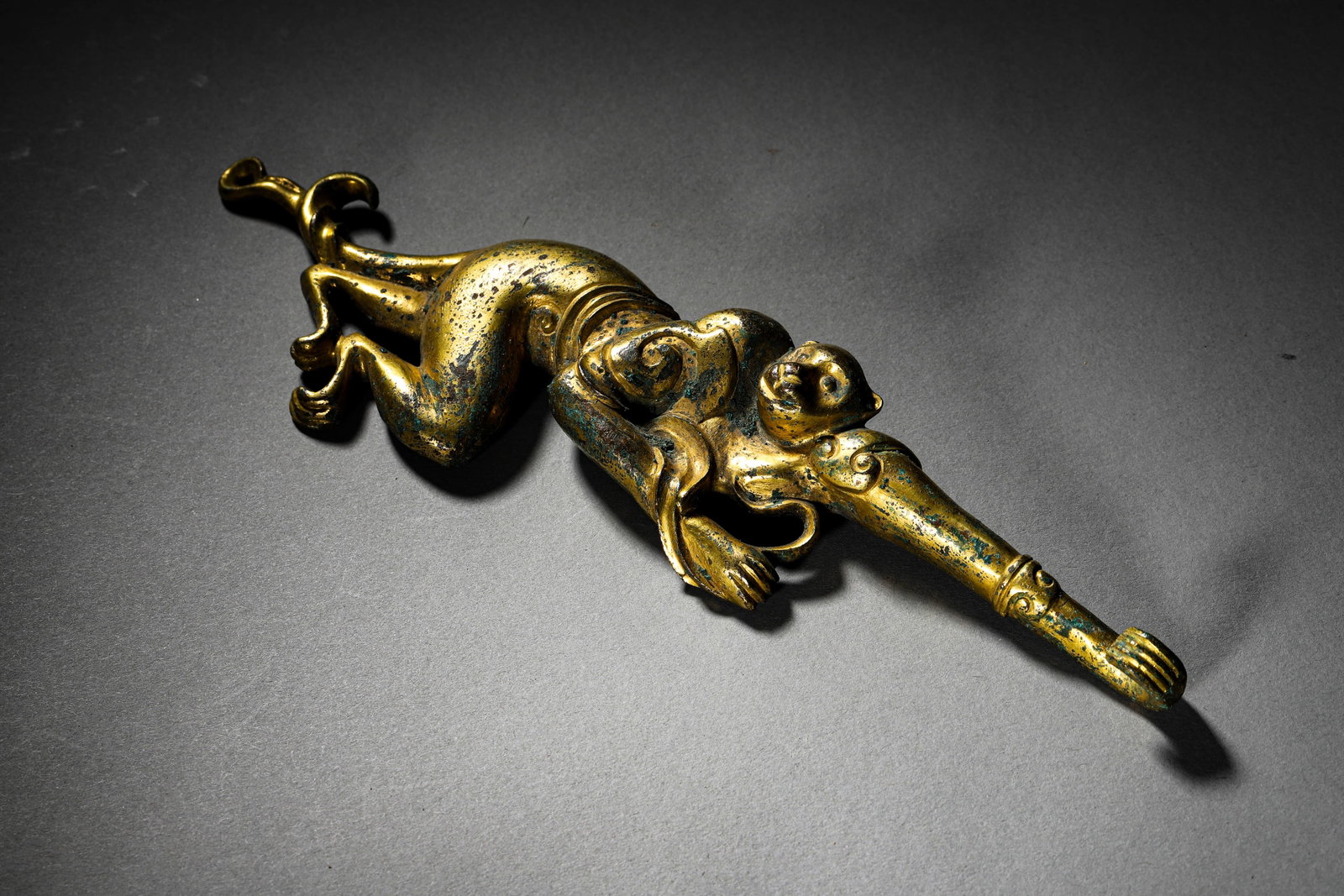 A GILT-BRONZE MONKEY-FORM BELT HOOK (1 of 6)