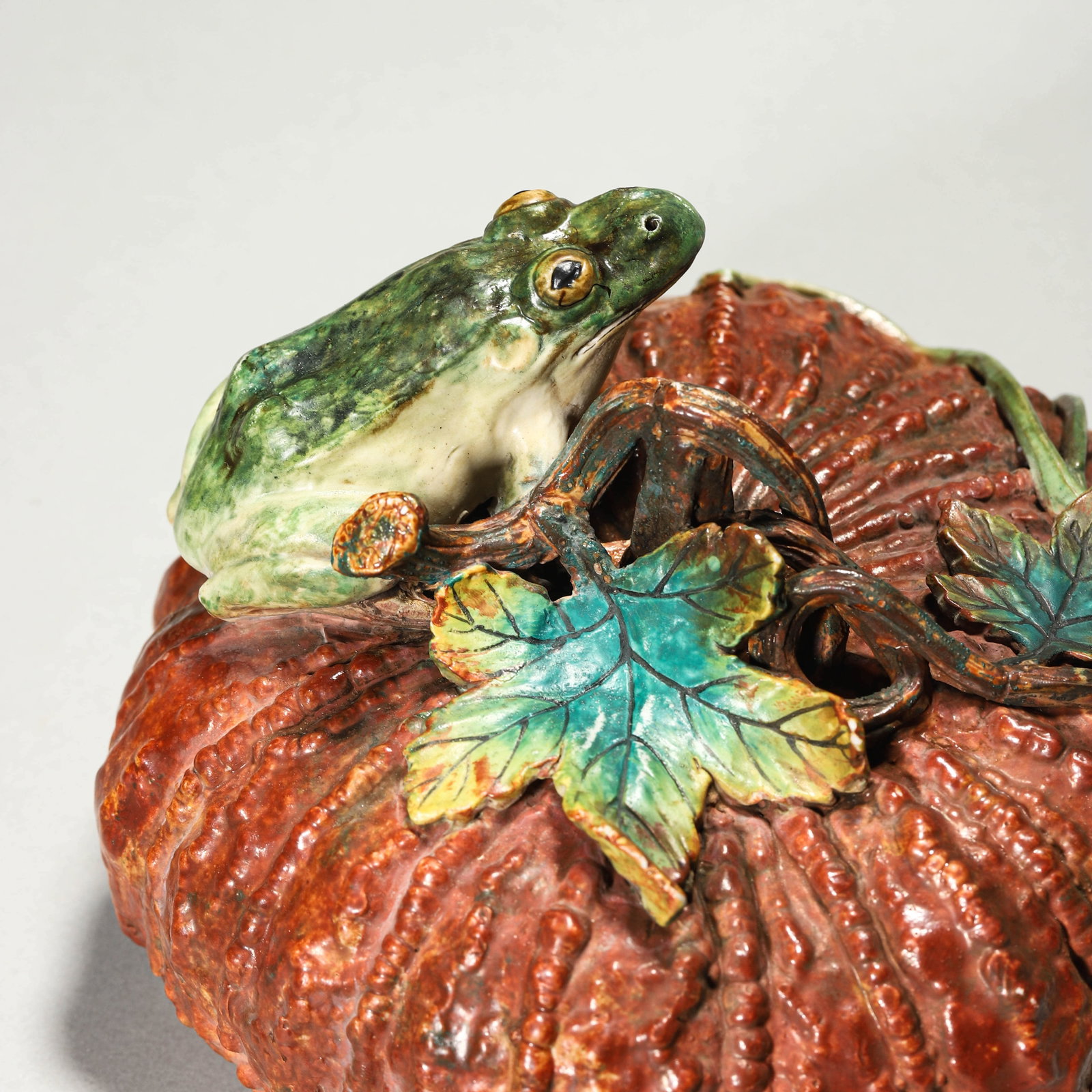 A PORCELAIN BIOMORPHIC CARVING - 4