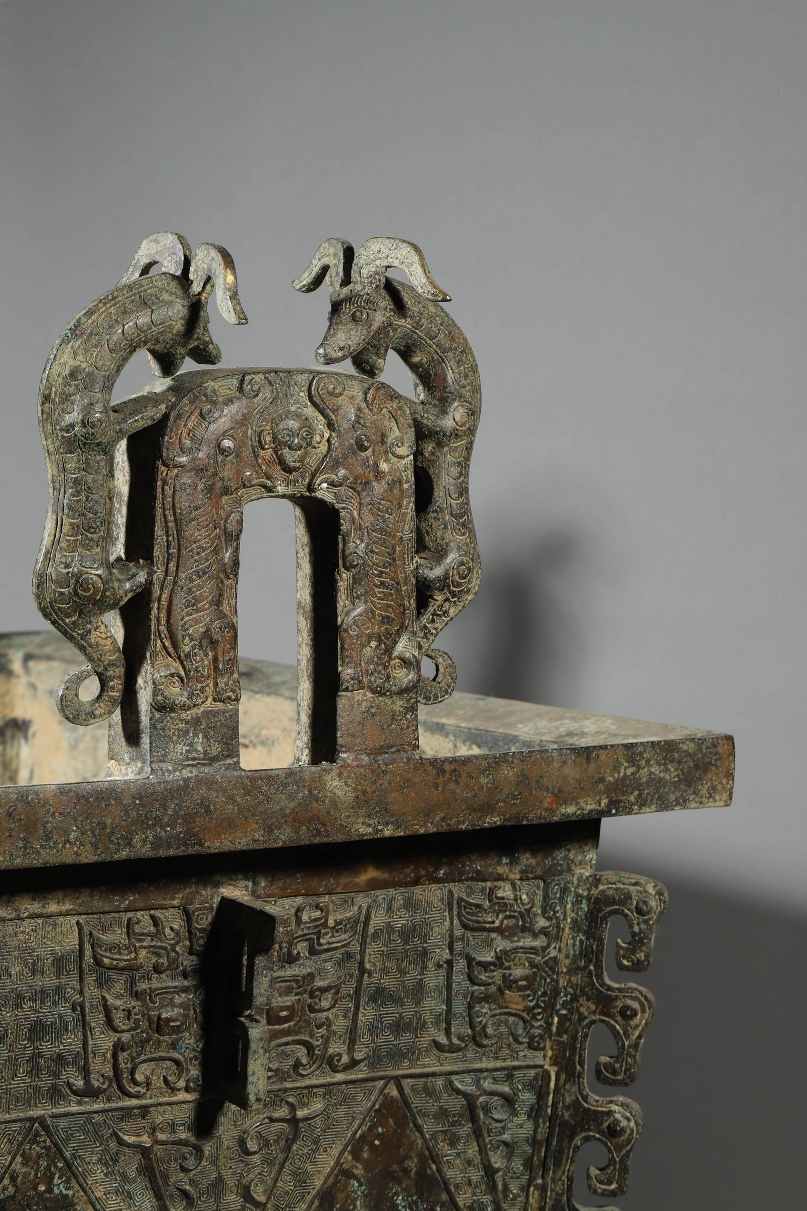 A BRONZE TRIPOD DING CENSER - 5