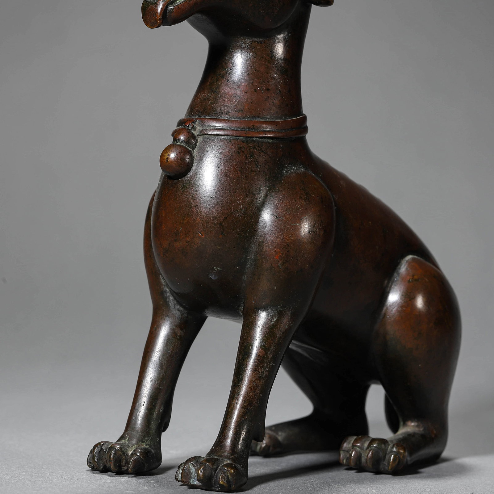 A BRONZE BEAST FIGURE - 6