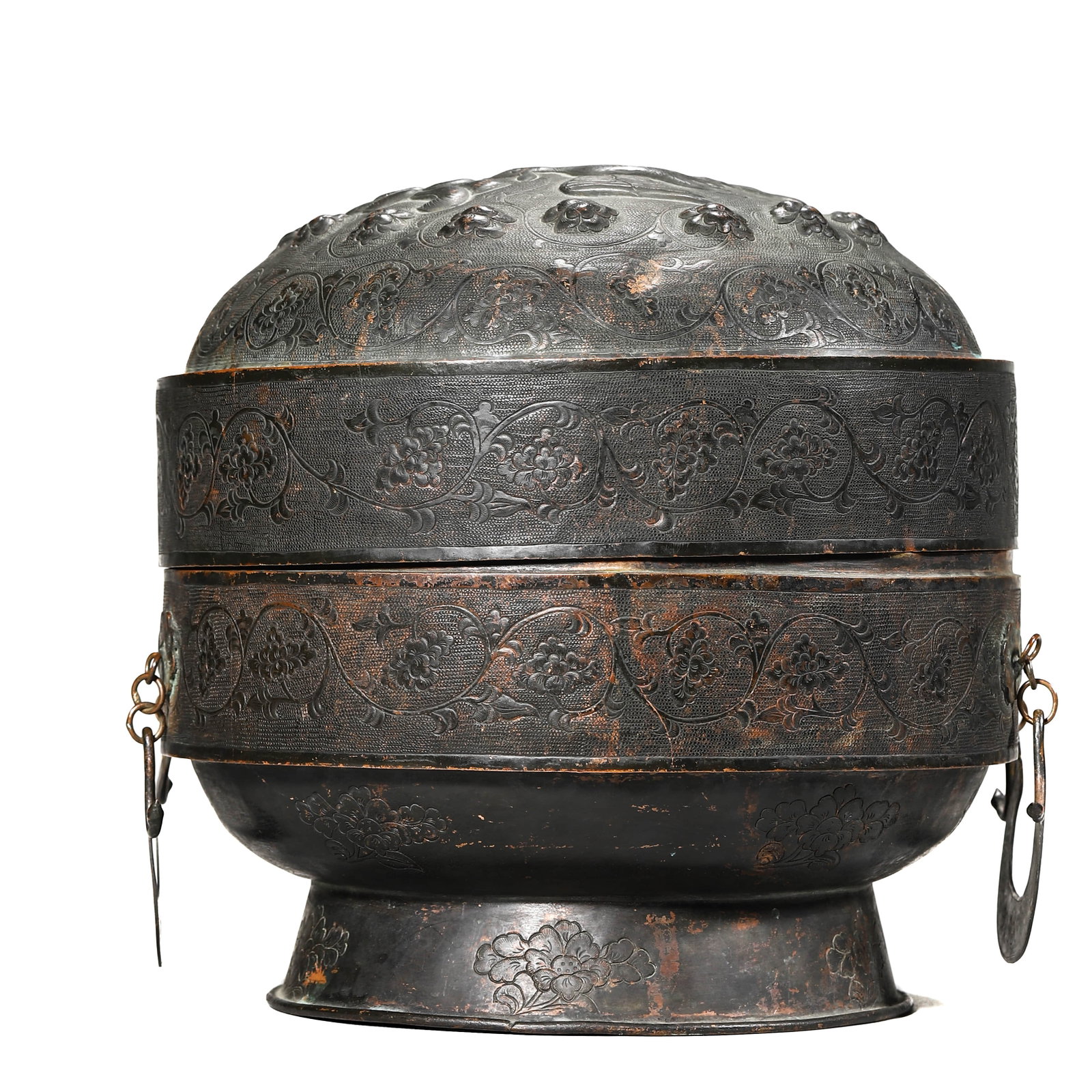 A SILVER 'DOUBLE PHOENIX' TWO-HANDLED BOX: A SILVER 'DOUBLE PHOENIX' TWO-HANDLED BOX Height: 8 7/16 in. (21.5 cm)