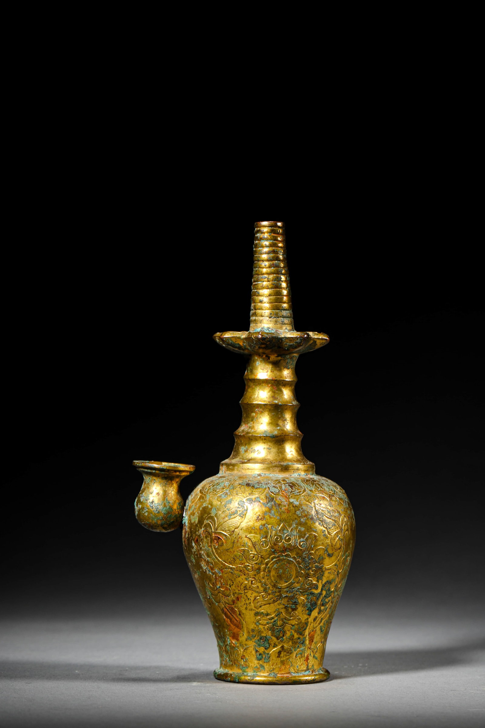 A GILT-BRONZE WATER BOTTLE - 9