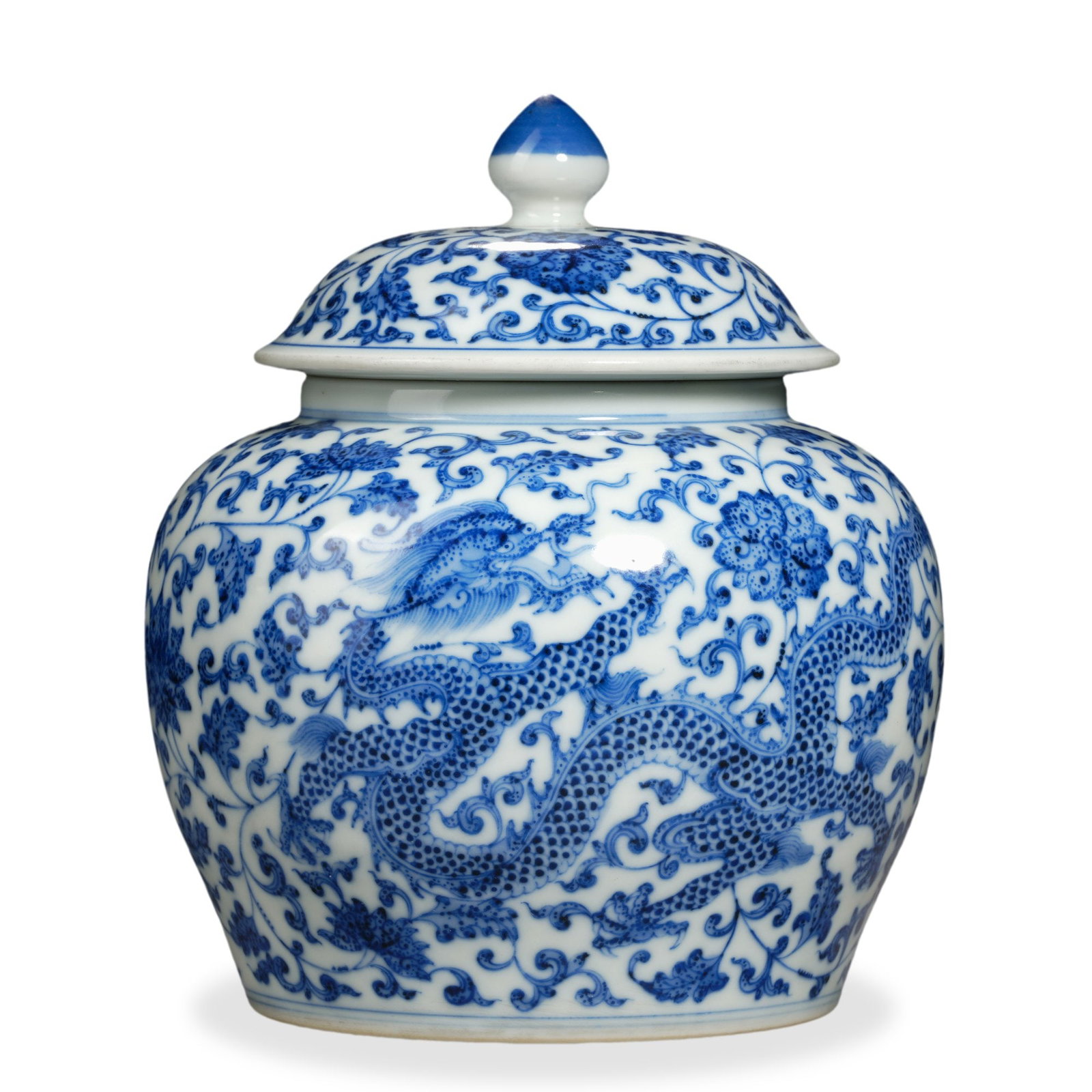 QIANLONG BLUE AND WHITE 'DRAGON AMONG FLOWERS' COVERED JAR (1 of 5)