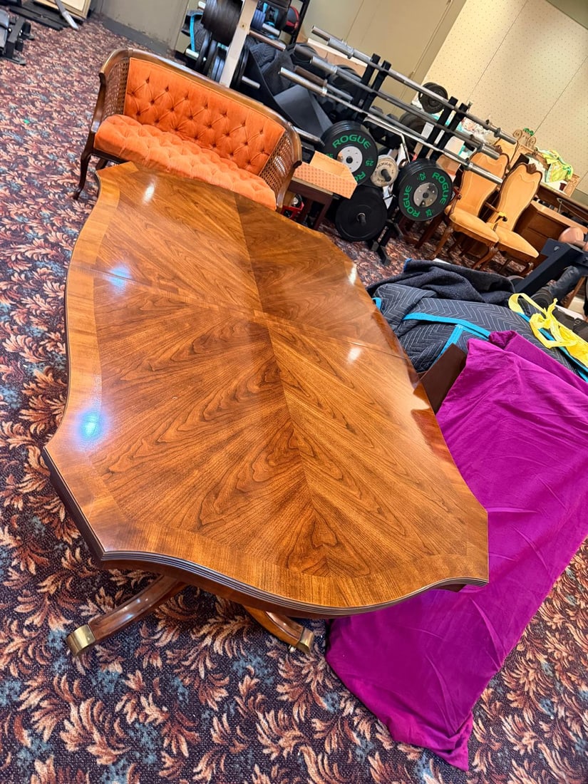 Vintage Walnut Veneer DiningTable with Inlay (1 of 1)