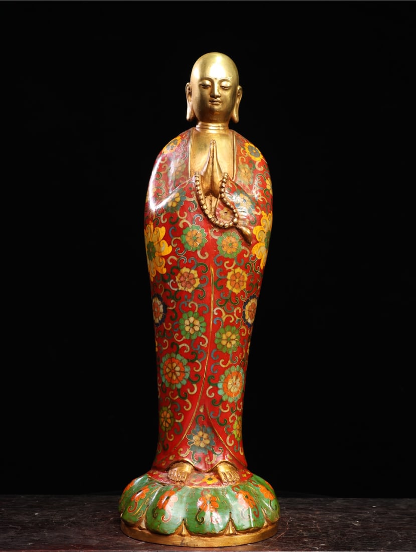 A rare pure copper gilt cloisonne Ksitigarbha Bodhisattva statue: This is a rare, large-sized, exquisitely crafted cloisonne enamel Ksitigarbha Bodhisattva statue made of pure copper with a gilt bronze finish. It measures 49cm in height, 16cm in length, and 15cm in 