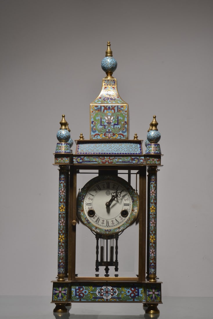 Cloisonne Enamel Pavilion and Four-Bright Bell: The copper-bodied cloisonne enamel pavilion-style clock measures 56cm in height and 22cm in width. Thank you for viewing our auction and we look forward to serving you as a valued customer!