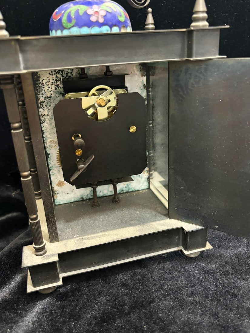 Cloisonne clock - 3