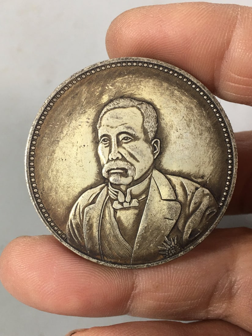 silver dollars - 6