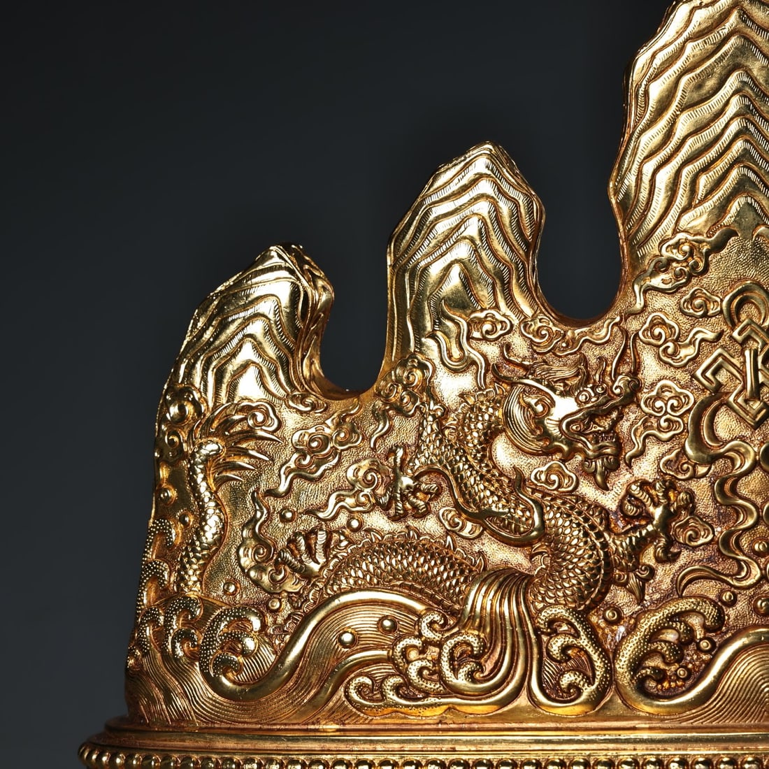 Gilded pen holder - 6
