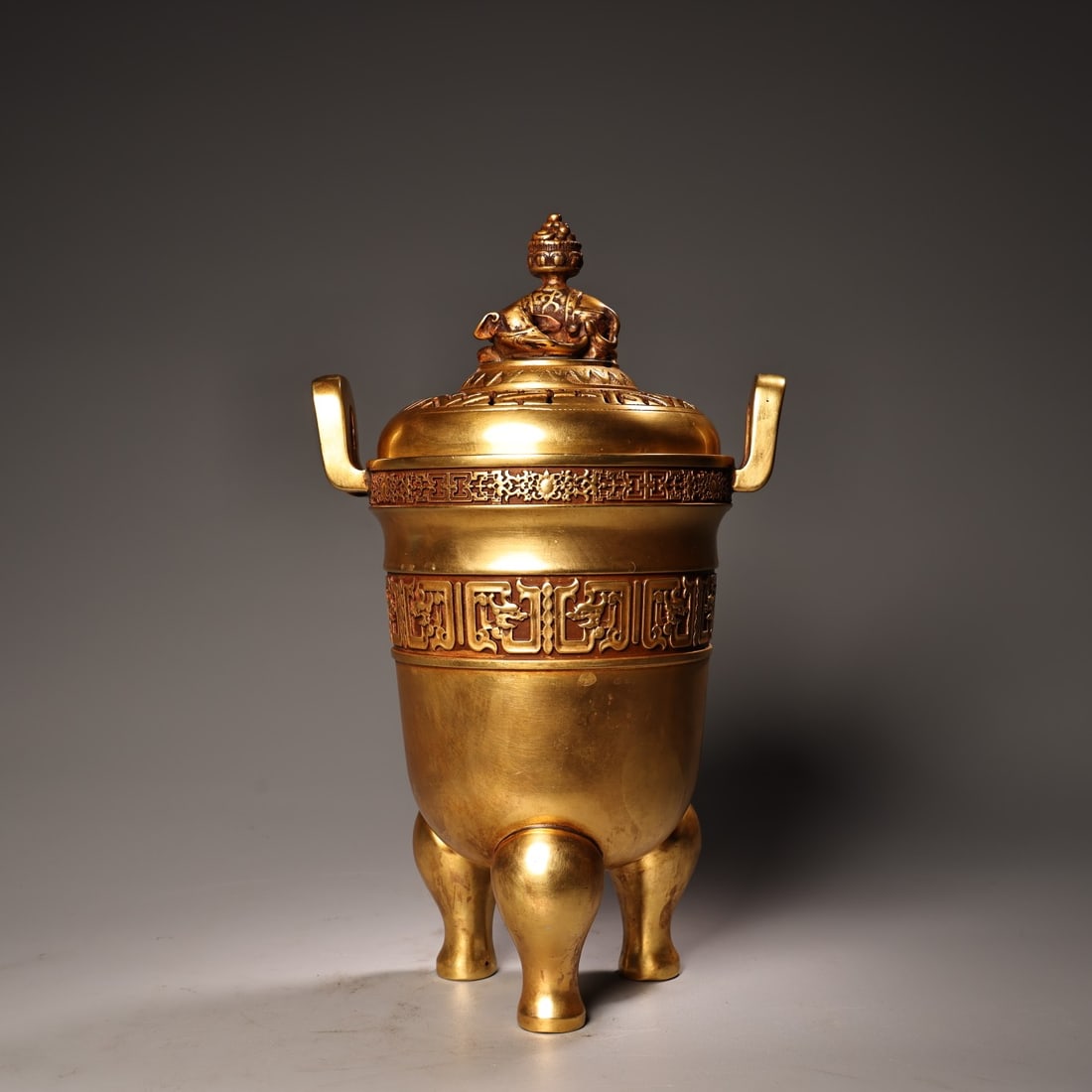 Rare antique pure copper incense burner with high relief engraving and full gilding of myriad (1 of 9)