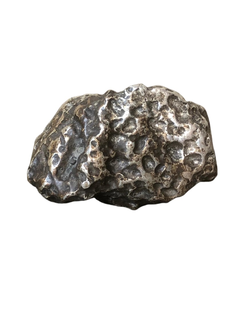 Silver ingot made of white copper: A white copper ingot with gilded silver, featuring a rich, aged patina, perfect condition, and an elegant design. It measures 5cm in length, 3.5cm in width, and 3.5cm in height. Thank you for viewing 