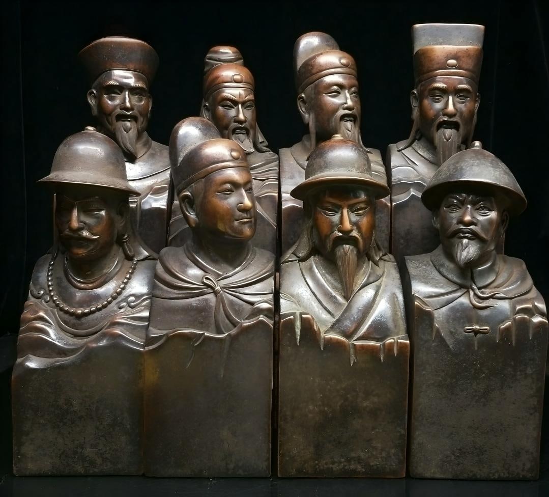 The Eight Outstanding Talents of True Purple Copper: The eight genuine bronze statues each weigh approximately 2240g. Thank you for viewing our auction and we look forward to serving you as a valued customer! Provenance:from the collection of George