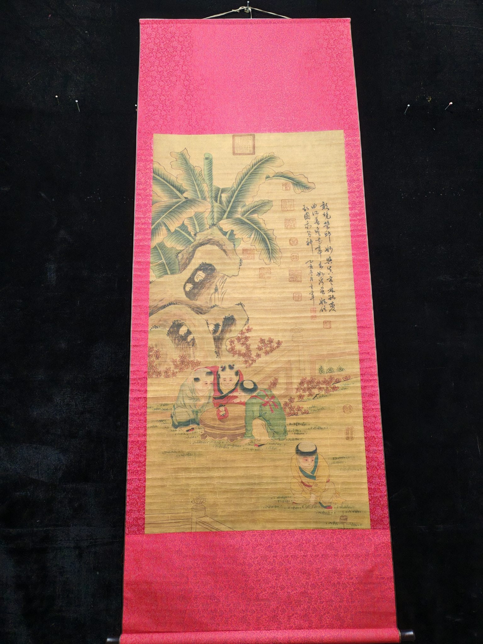 Dong Qichang's Children's Play Painting: Four-foot hand-painted antique-style hanging scroll: Children at Play (one painting per subject, actual photograph). Artist: Dong Qichang. Material: Xuan paper. Mounting size: 200 x 75 cm. Painting