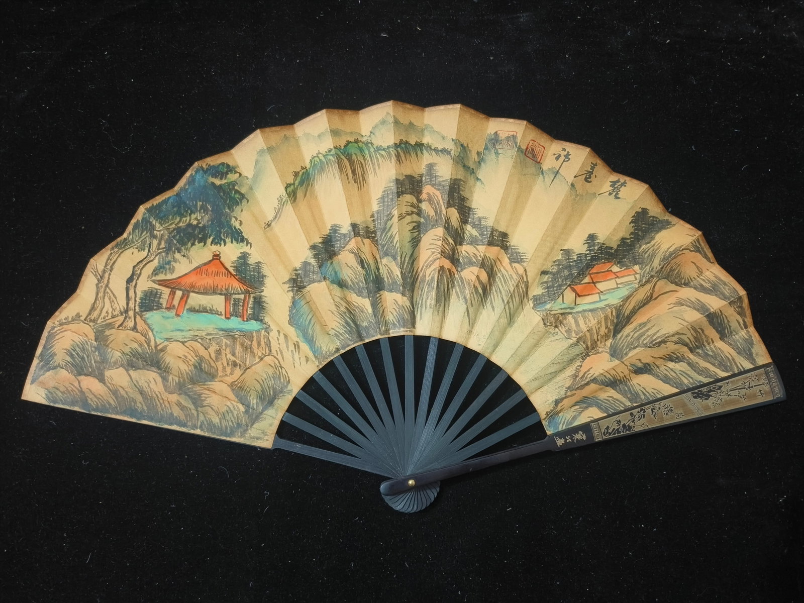 (Wang Yuanqi Landscape) Hand-painted Openwork Folding Fan (1 of 7)